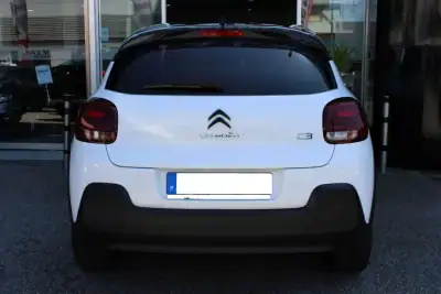 Citroën C3 2024 - 16400 EUR, 11 km - AUTO.MOTO.pt - 11km - foto 5 de 14