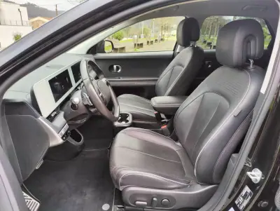 Hyundai Ioniq 5 2022 - 26990 EUR, 97082 km - AUTO.MOTO.pt - 97082km - foto 9 de 11