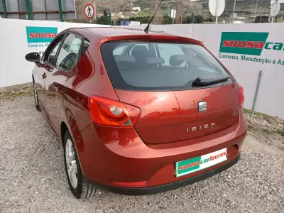 SEAT Ibiza 2009 - 5950 EUR, 160333 km - AUTO.MOTO.pt - 160333km - foto 12 de 25