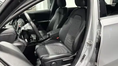Mercedes-Benz A 180 2021 - 22999 EUR, 70121 km - AUTO.MOTO.pt - 70121km - foto 19 de 33
