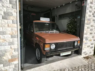 Land Rover Range Rover 1980 - 24950 EUR, 107869 km - AUTO.MOTO.pt - 107869km - foto 9 de 50