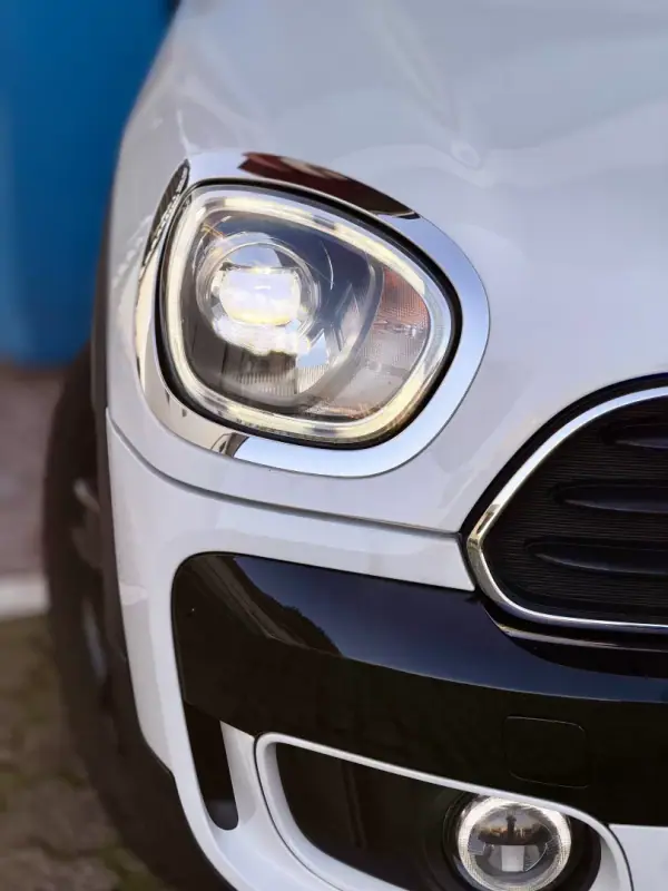 MINI Countryman 2019 - 24450 EUR, 79000 km - AUTO.MOTO.pt - 79000km - foto 28 de 31