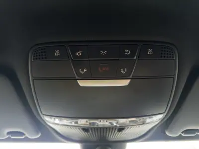 Mercedes-Benz C 200 2017 - 23990 EUR, 147000 km - AUTO.MOTO.pt - 147000km - foto 30 de 50