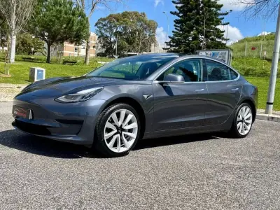 Tesla Model 3 2019 - 23990 EUR, 83000 km - AUTO.MOTO.pt - 83000km - foto 2 de 26