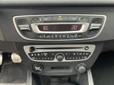 Renault Mégane Break 2011 - 7965 EUR, 260000 km - 260000km - foto 32 de 38
