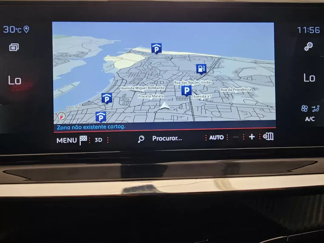 Peugeot 2008 2021 - 16500 EUR, 169015 km - AUTO.MOTO.pt - 169015km - foto 17 de 22