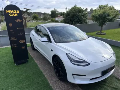 Tesla Model 3 2019 - 15500 EUR, 333000 km - AUTO.MOTO.pt - 333000km - foto 4 de 62