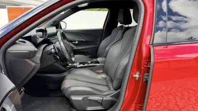 Peugeot 2008 2021 - 17990 EUR, 90903 km - AUTO.MOTO.pt - 90903km - foto 15 de 47