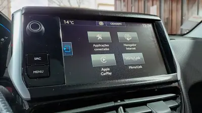 Peugeot 2008 2016 - 13750 EUR, 44423 km - AUTO.MOTO.pt - 44423km - foto 31 de 58