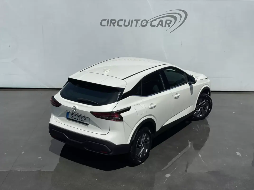 Nissan Qashqai 2023 - 22950 EUR, 31420 km - AUTO.MOTO.pt - 31420km - foto 7 de 9
