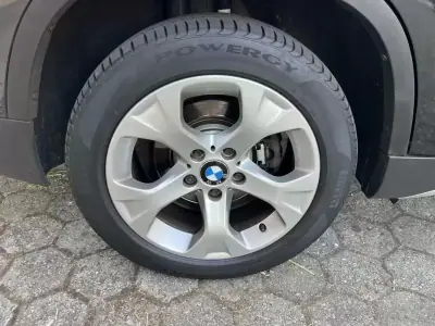 BMW X1 2011 - 12900 EUR, 292000 km - AUTO.MOTO.pt - 292000km - foto 7 de 13