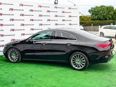 Mercedes-Benz CLA 220 2019 - 26750 EUR, 137070 km - AUTO.MOTO.pt - 137070km - foto 10 de 20