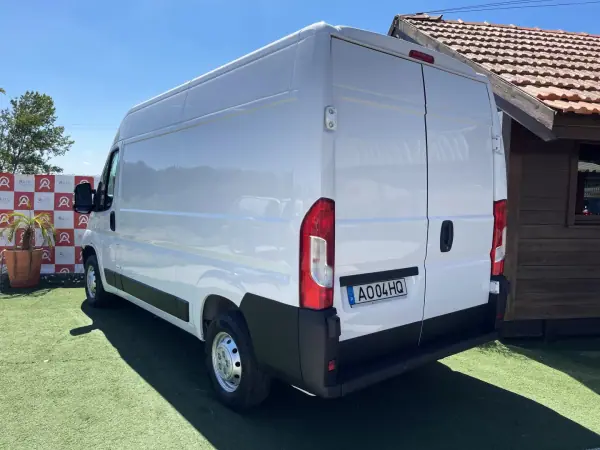 Citroën JUMPER 2.0 Blue Hdi L 2 H 2 2022 - 17990 EUR, 214180 km - AUTO.MOTO.pt - 214180km - foto 4 de 15
