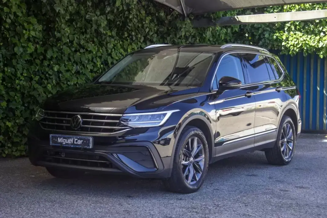 Volkswagen Tiguan Allspace 2022 - 33500 EUR, 23000 km - AUTO.MOTO.pt - 23000km - foto 3 de 19