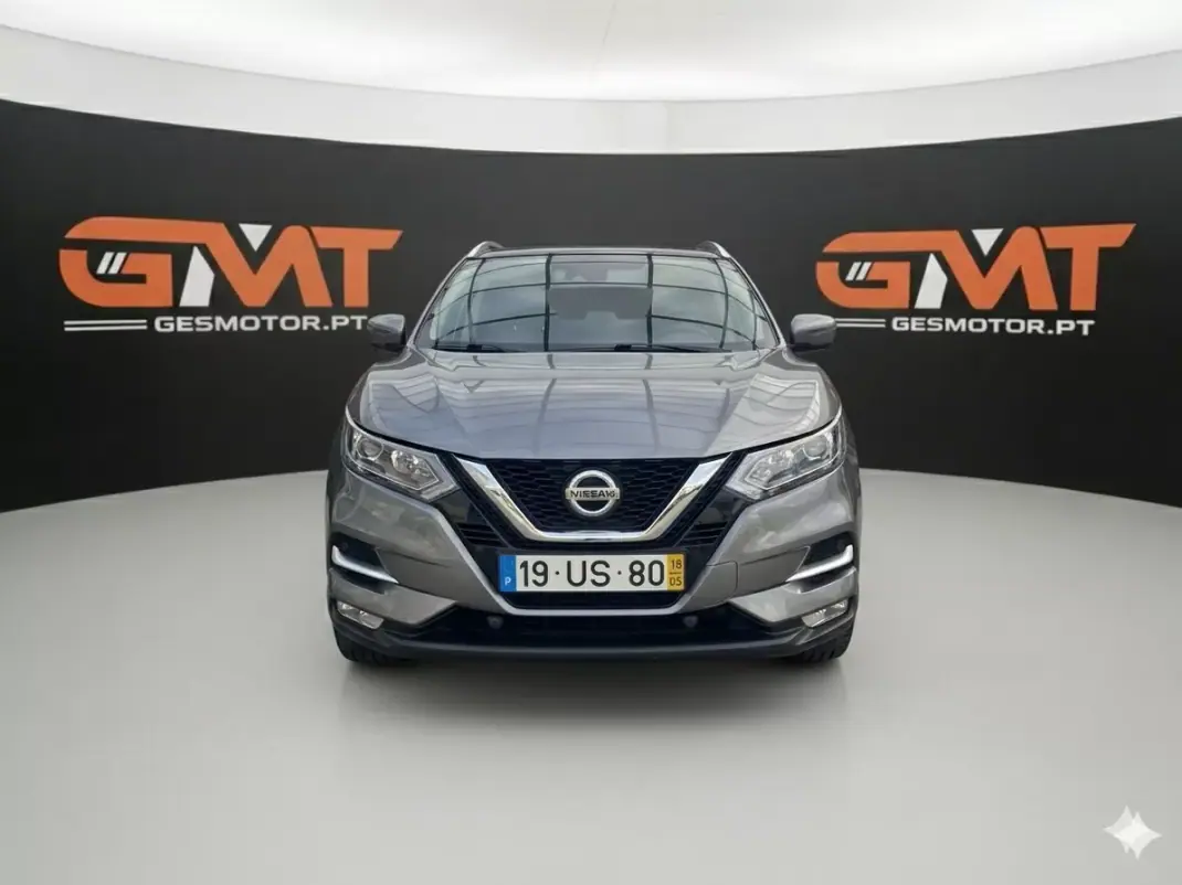 Nissan Qashqai 2018 - 17490 EUR, 49536 km - AUTO.MOTO.pt - 49536km - foto 1 de 22