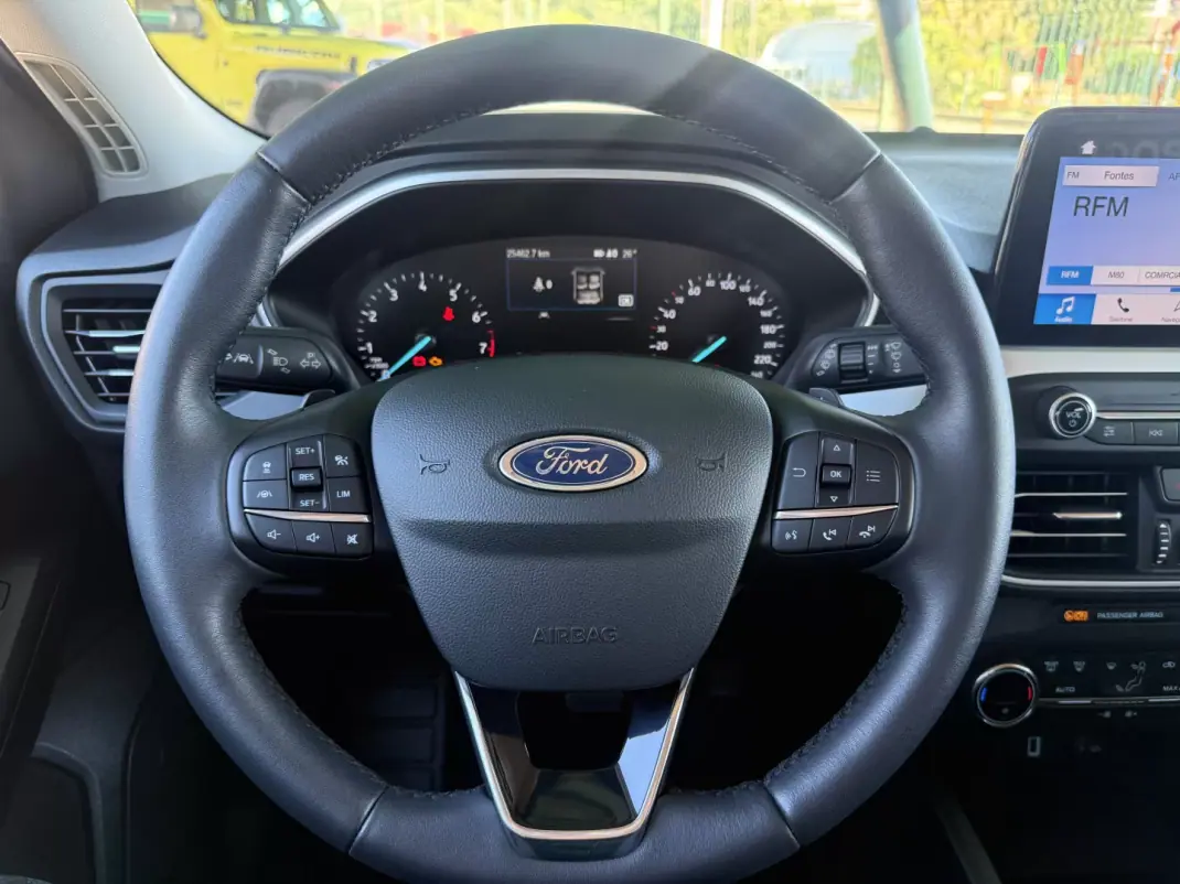 Ford Focus 2019 - 16900 EUR, 25404 km - AUTO.MOTO.pt - 25404km - foto 7 de 16