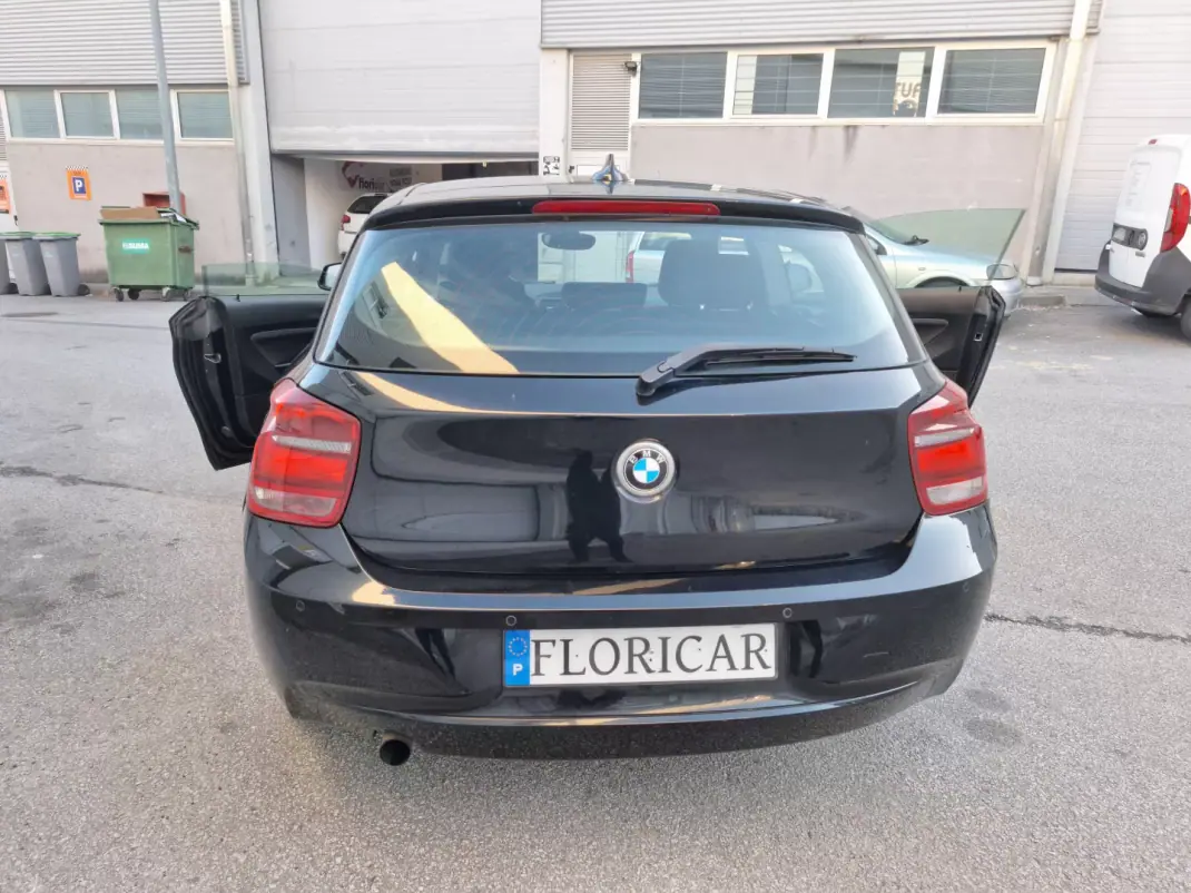 BMW 114 2013 - 9740 EUR, 179640 km - AUTO.MOTO.pt - 179640km - foto 4 de 15