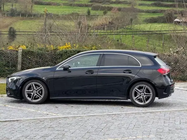 Mercedes-Benz A 180 2019 - 25999 EUR, 100000 km - AUTO.MOTO.pt - 100000km - foto 5 de 25