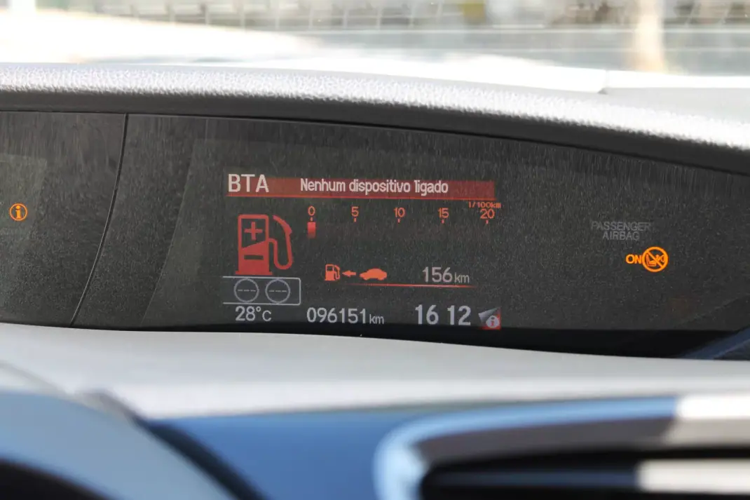 Honda Civic 2015 - 34900 EUR, 96000 km - AUTO.MOTO.pt - 96000km - foto 36 de 41