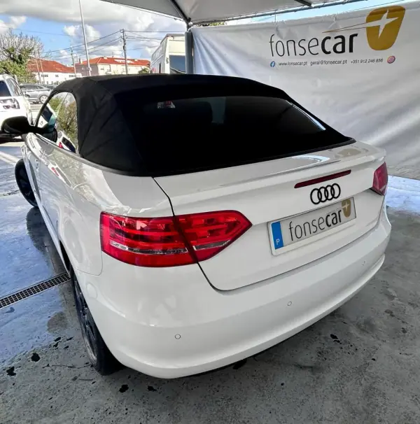 Audi A3 Cabrio 2009 - 11500 EUR, 125962 km - AUTO.MOTO.pt - 125962km - foto 6 de 16