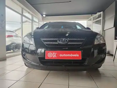 Kia Ceed SW 2007 - 4150 EUR, 296000 km - AUTO.MOTO.pt - 296000km - foto 3 de 33