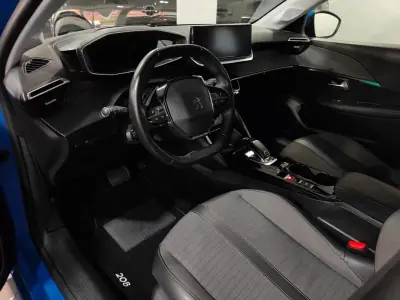Peugeot 208 2019 - 13250 EUR, 90000 km - AUTO.MOTO.pt - 90000km - foto 7 de 60