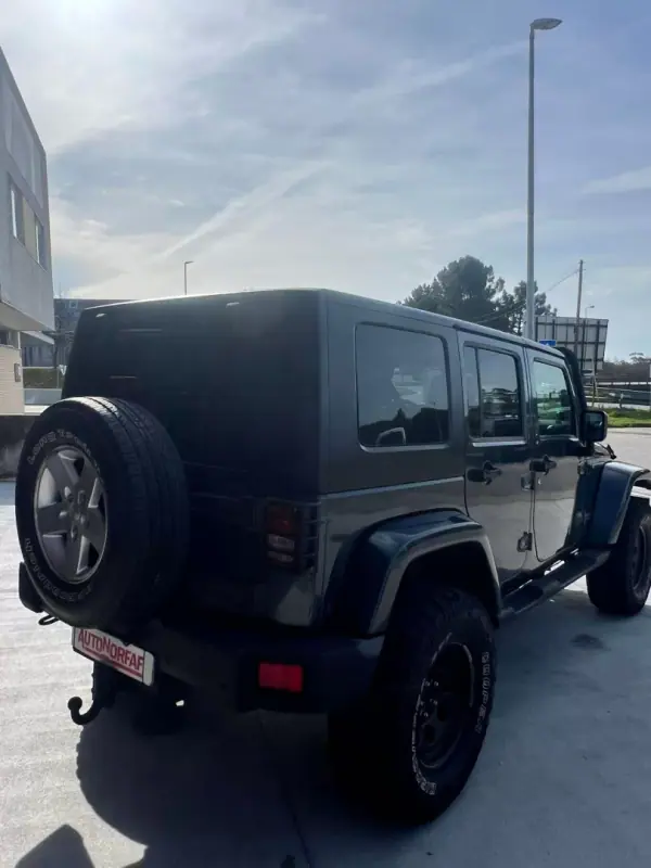 Jeep Wrangler Unlimited 2009 - 38000 EUR, 191132 km - AUTO.MOTO.pt - 191132km - foto 5 de 22