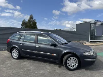 Renault Laguna Break 2003 - 2250 EUR, 186122 km - AUTO.MOTO.pt - 186122km - foto 7 de 16