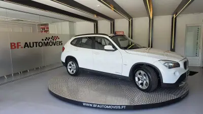 BMW X1 2011 - 9900 EUR, 192351 km - AUTO.MOTO.pt - 192351km - foto 10 de 52