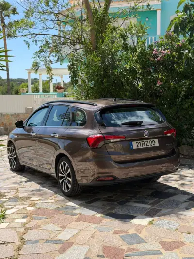 Fiat Tipo Station Wagon 2016 - 9900 EUR, 198263 km - AUTO.MOTO.pt - 198263km - foto 4 de 9