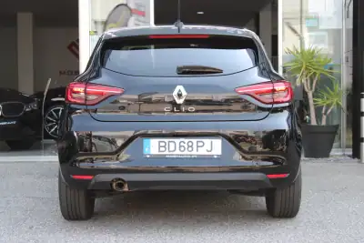 Renault Clio 2023 - 15900 EUR, 41700 km - AUTO.MOTO.pt - 41700km - foto 20 de 21