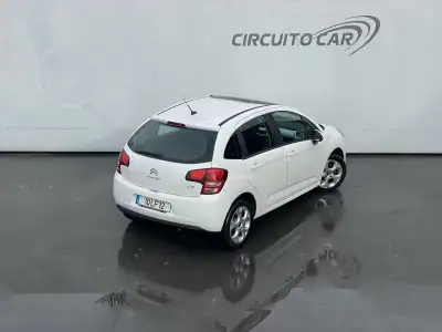 Citroën C3 2010 - 6100 EUR, 93681 km - AUTO.MOTO.pt - 93681km - foto 9 de 24