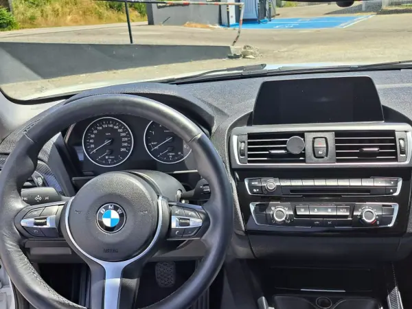 BMW 114 2015 - 11950 EUR, 244189 km - AUTO.MOTO.pt - 244189km - foto 12 de 48