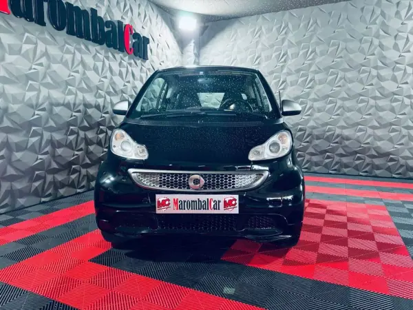 Smart Fortwo Cabrio 2013 - 7490 EUR, 134920 km - AUTO.MOTO.pt - 134920km - foto 3 de 24