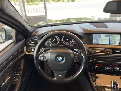 BMW M550d 2013 - 27950 EUR, 124744 km - AUTO.MOTO.pt - 124744km - foto 28 de 53