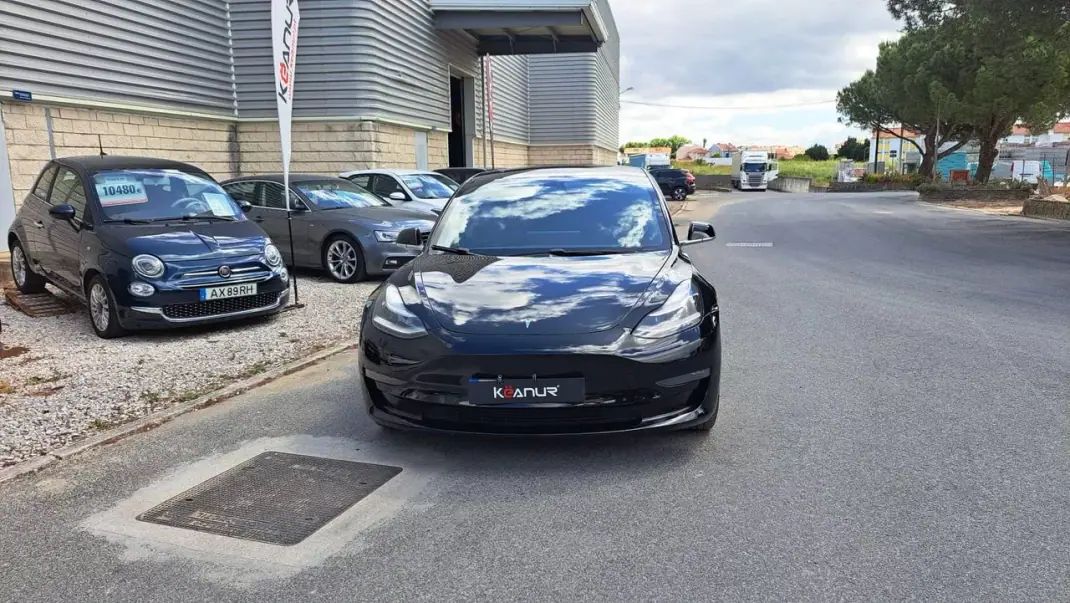 Tesla Model 3 2019 - 22500 EUR, 113000 km - 113000km - foto 11 de 53