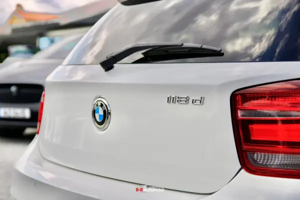 BMW 118 2014 - 16250 EUR, 165000 km - AUTO.MOTO.pt - 165000km - foto 11 de 42
