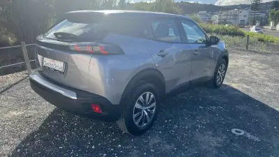 Peugeot 2008 2023 - 17900 EUR, 65000 km - AUTO.MOTO.pt - 65000km - foto 5 de 21