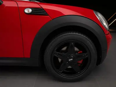 MINI 2009 - 9900 EUR, 175904 km - AUTO.MOTO.pt - 175904km - foto 6 de 21