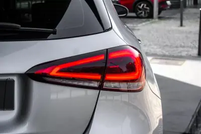 Mercedes-Benz A 180 2019 - 22450 EUR, 102667 km - AUTO.MOTO.pt - 102667km - foto 11 de 48