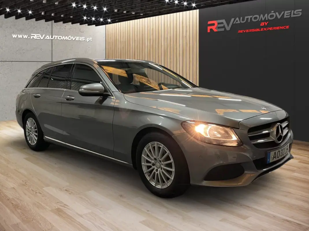 Mercedes-Benz C 180 2015 - 14950 EUR, 208000 km - 208000km - foto 2 de 20