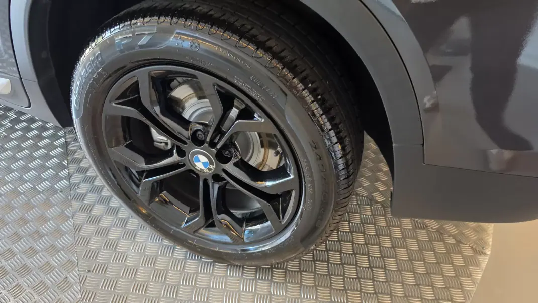 BMW X4 2017 - 29900 EUR, 47011 km - 47011km - foto 37 de 70