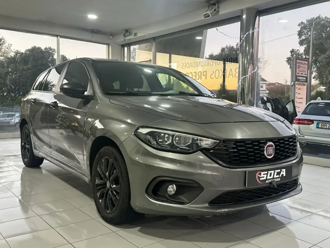 Fiat Tipo Station Wagon 2020 - 13490 EUR, 62200 km - 62200km - foto 4 de 25