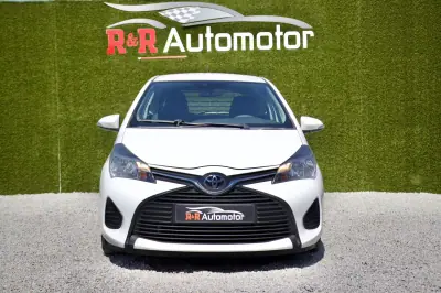 Toyota Yaris 1.4 d4d 2015 - 9900 EUR, 115000 km - 115000km - foto 1 de 15