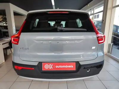 Volvo XC 40 2023 - 37650 EUR, 24400 km - AUTO.MOTO.pt - 24400km - foto 9 de 36