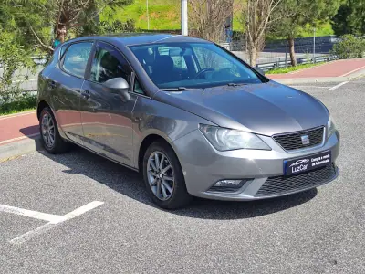 SEAT Ibiza 2015 - 8480 EUR, 179000 km - AUTO.MOTO.pt - 179000km - foto 4 de 36