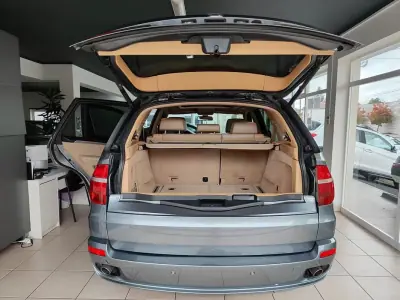 BMW X5 2007 - 16750 EUR, 220000 km - AUTO.MOTO.pt - 220000km - foto 15 de 36