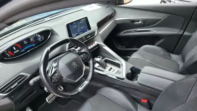 Peugeot 5008 2019 - 17990 EUR, 131000 km - AUTO.MOTO.pt - 131000km - foto 12 de 30