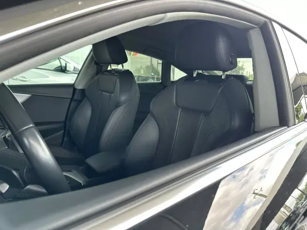 Audi A5 Sportback 2021 - 30900 EUR, 153314 km - AUTO.MOTO.pt - 153314km - foto 14 de 35