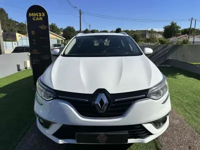 Renault Mégane Sport Tourer 2017 - 9900 EUR, 190000 km - AUTO.MOTO.pt - 190000km - foto 2 de 60